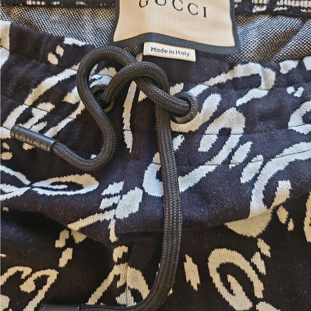 Men’s Gucci Black and White Logo Set - Picture 7 of 12